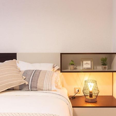 Apartamento Playa12 Gijón Exteriör bild