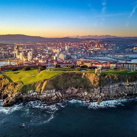 Apartamento Playa12 Gijón Exteriör bild